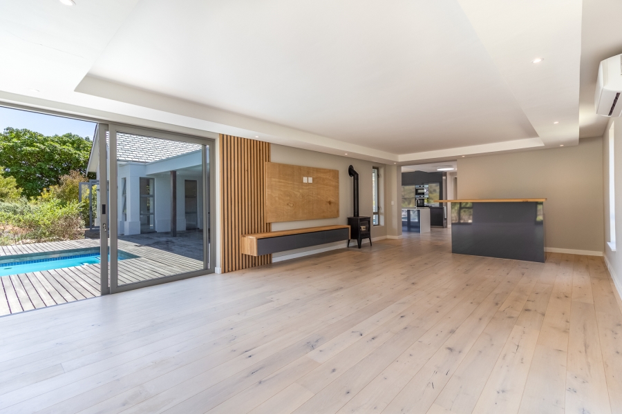 4 Bedroom Property for Sale in Pearl Valley at Val de Vie Western Cape